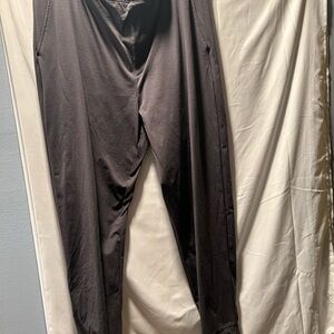 Uniqlo Black Sweatpants with Smooth Lightweight Fabric